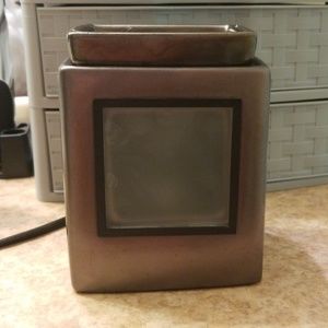 Scentsy Gallery Warmer + Frames